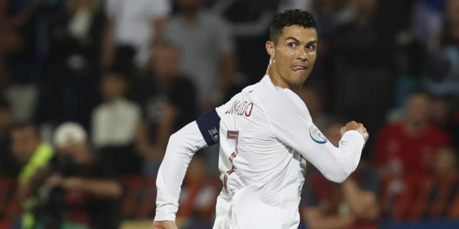 Cristiano Ronaldo anota en triunfo de Portugal sobre Serbia