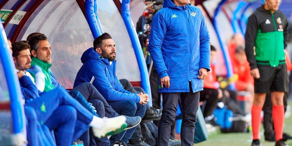 Andrés Guardado y Diego Lainez se quedan sin entrenador