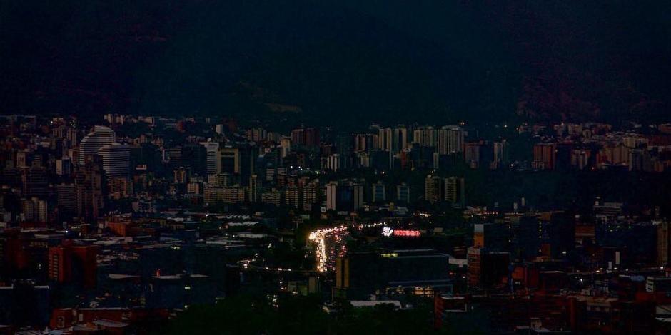 Tras apagón de 20 horas, servicio eléctrico en Venezuela inicia reactivación