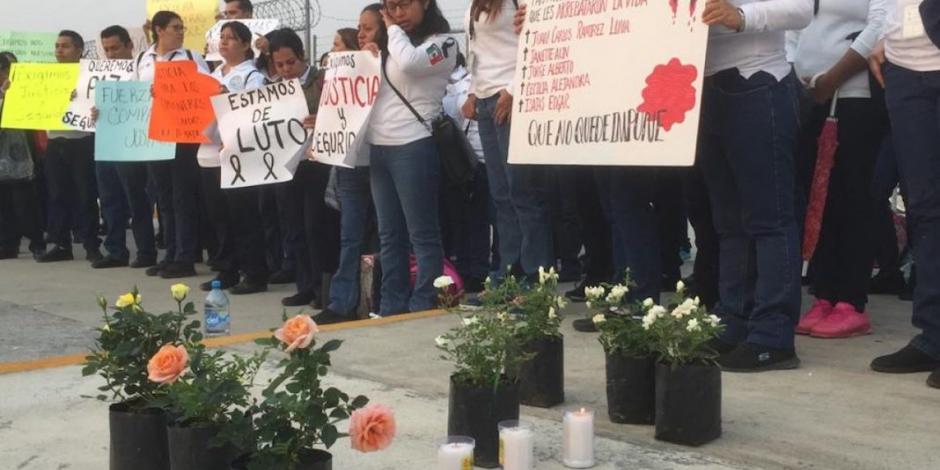 Protestan trabajadores de penal en Morelos; exigen mayor seguridad