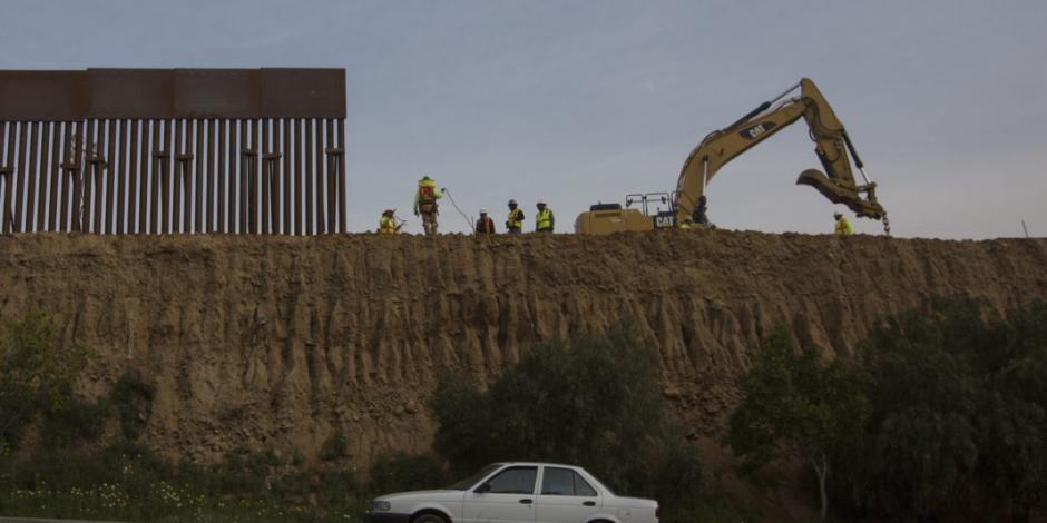 Construyen 41 kilómetros de muro fronterizo en Arizona