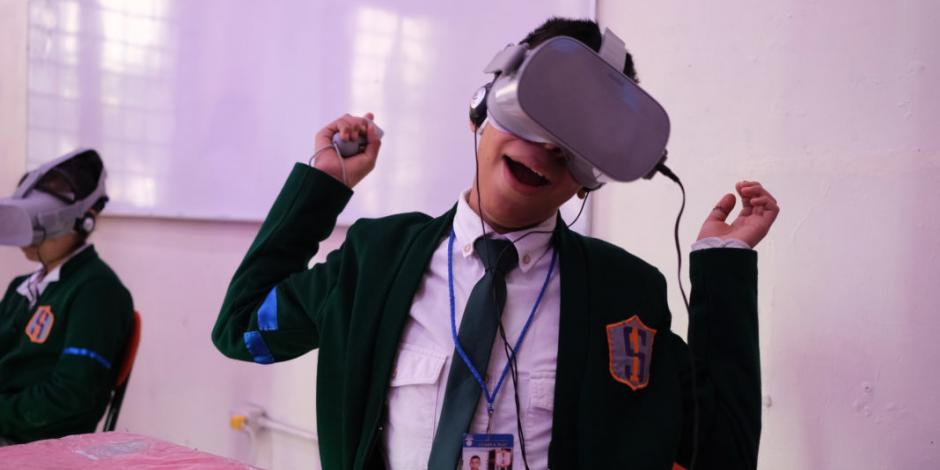 Facebook y SEP combaten el "bullying" escolar con programa de realidad virtual