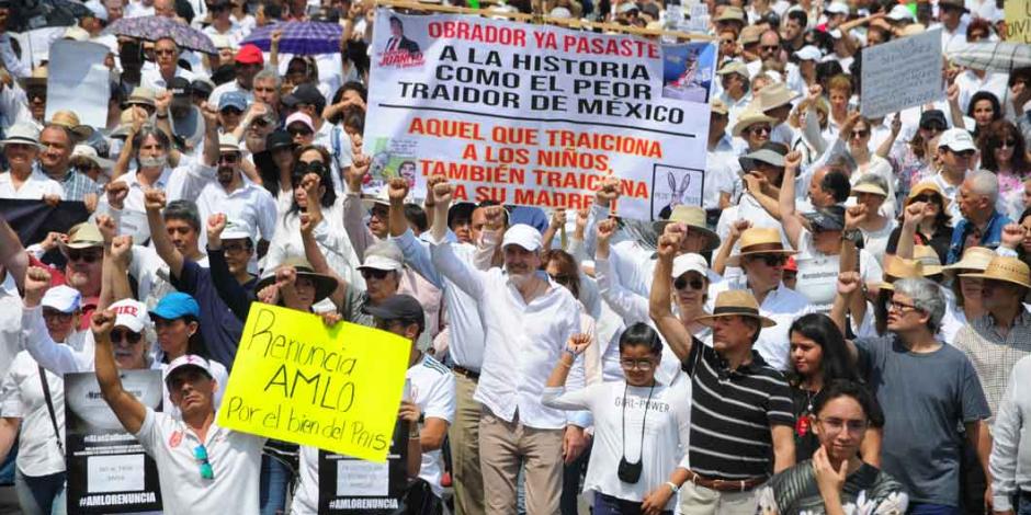 "Primero los pobres", responde AMLO a marcha contra su gobierno