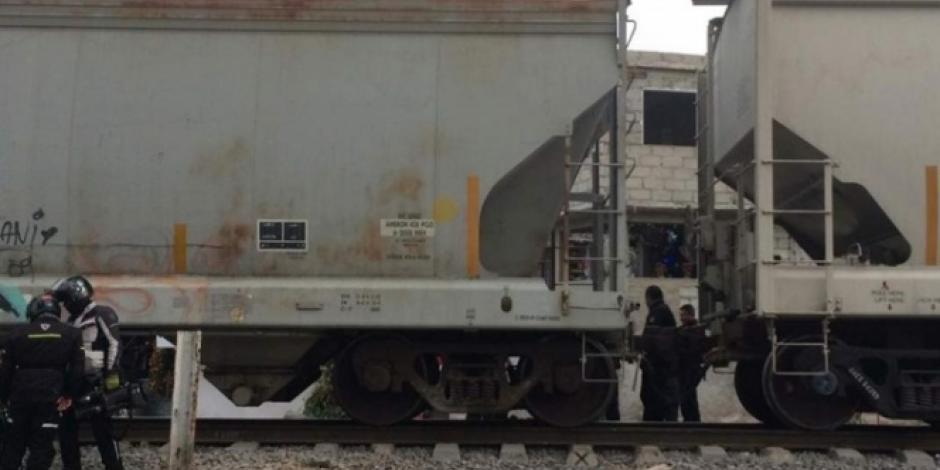 Muere hombre arrollado por tren en Tlalnepantla