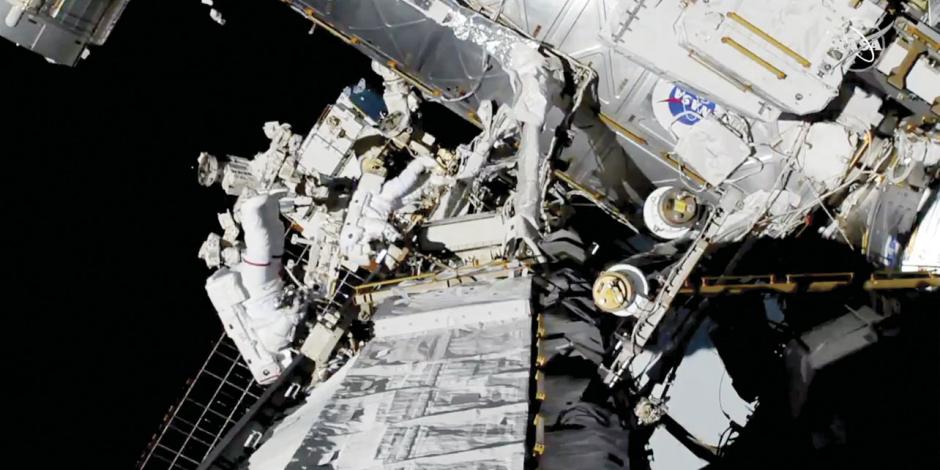Hito en la NASA: primera caminata espacial sólo de mujeres