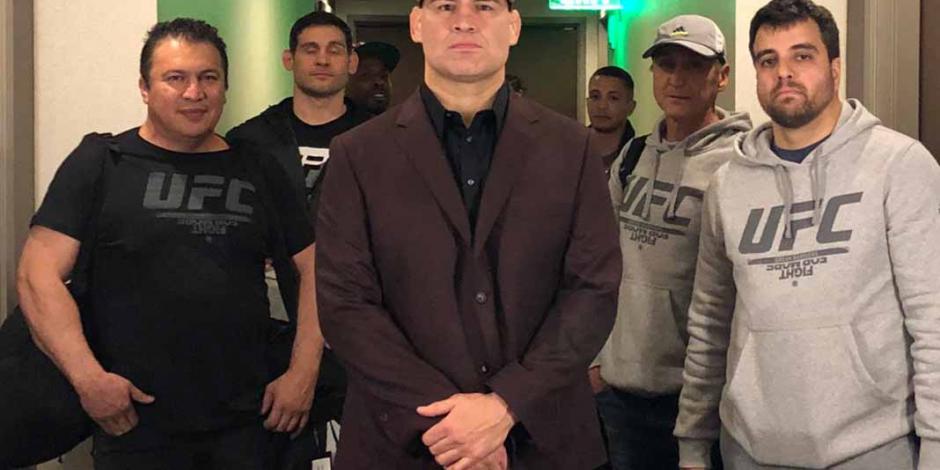 El peleador de la UFC Caín Velásquez será parte de Triplemanía XXVII