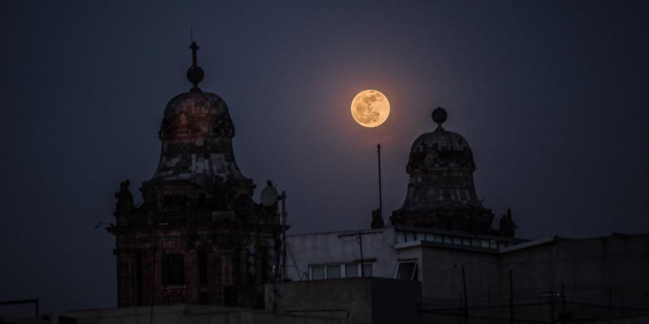 Así se ve la última Luna Llena del 2019; usuarios comparten sus FOTOS