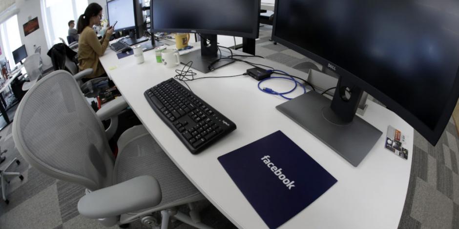 Facebook aumenta salarios a empleados que revisan contenido violento