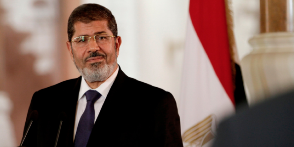 Muere expresidente egipcio en pleno juicio; Morsi fue derrocado en 2013