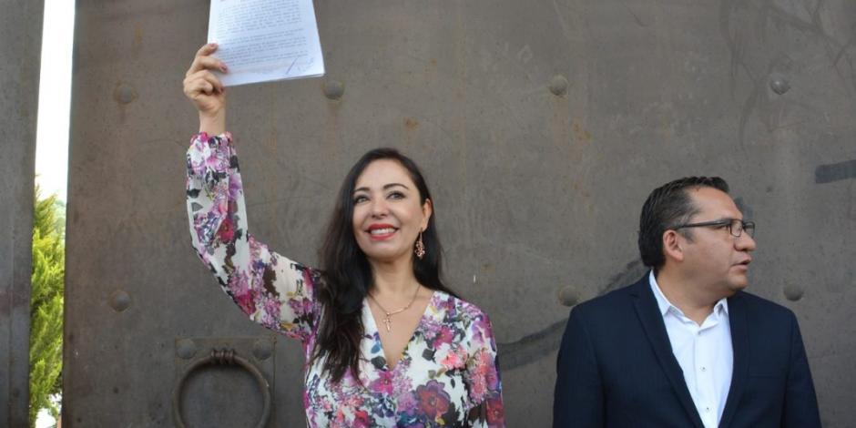 Recibe alcaldesa de Naucalpan predio para universidad pública