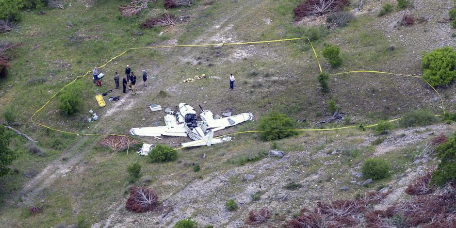 Mueren seis personas en desplome de avioneta en Texas