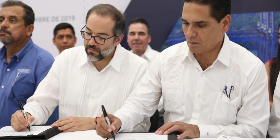 Pactan Aureoles y Peralta acuerdo estratégico regional Michoacán - Colima