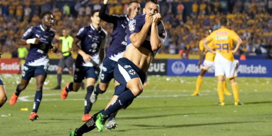 Monterrey vence 1-0 a Tigres en la ida de la final de Concachampions