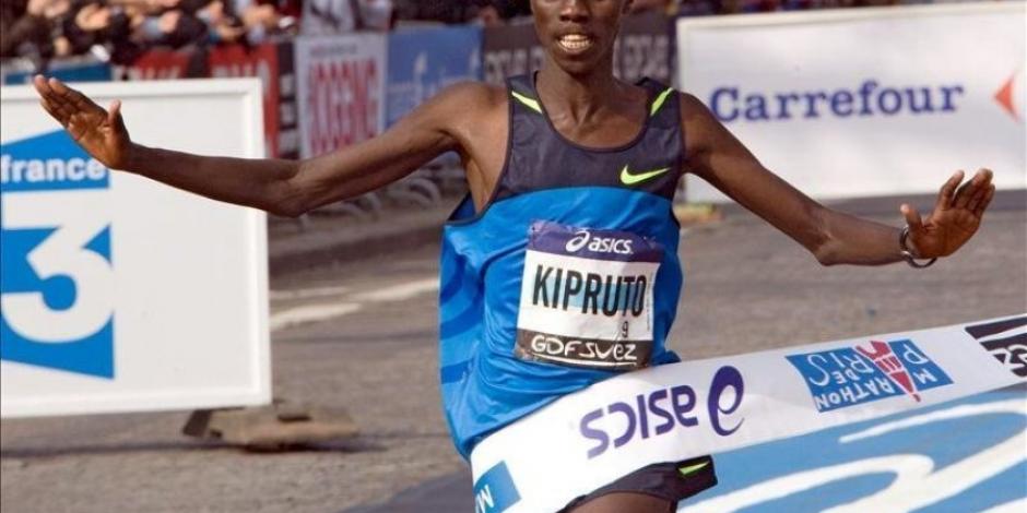 Vincent Kipruto va por récord en Maratón de la CDMX