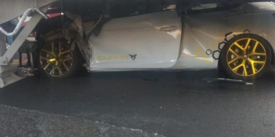Choque deja dos heridos en la autopista México-Querétaro