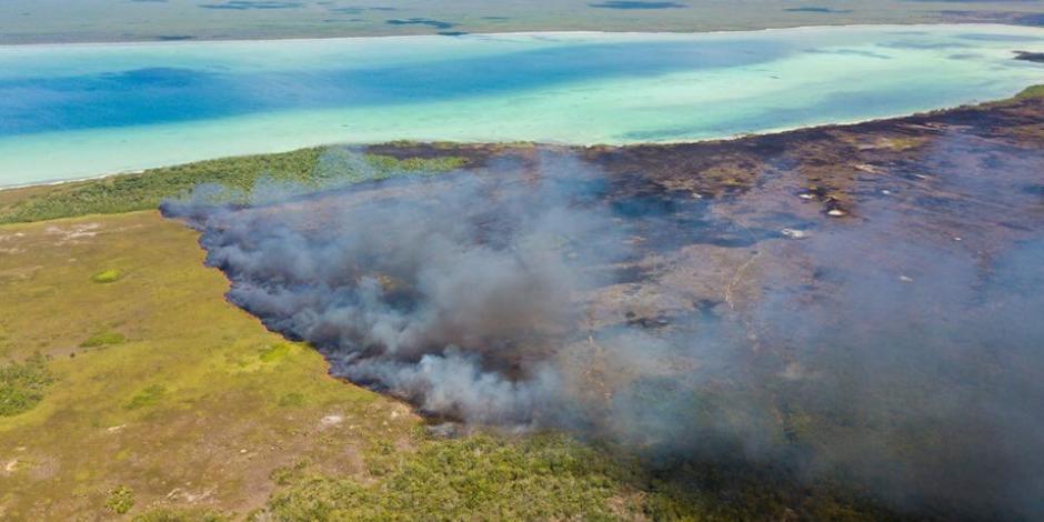 Hasta nuevo aviso; cierran sitio arqueológico en QRoo por incendio forestal