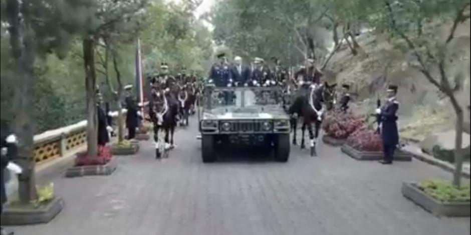 Ejército refrenda fidelidad a AMLO, al conmemorar 106 años de la Marcha de la Lealtad
