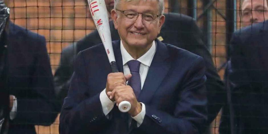 Beisbol hace home run con la 4T, a un año de gobierno de López Obrador