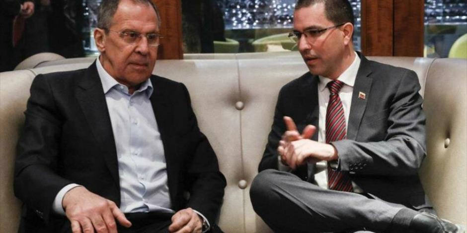 Cancilleres de Rusia y Venezuela se reunirán en Moscú este domingo