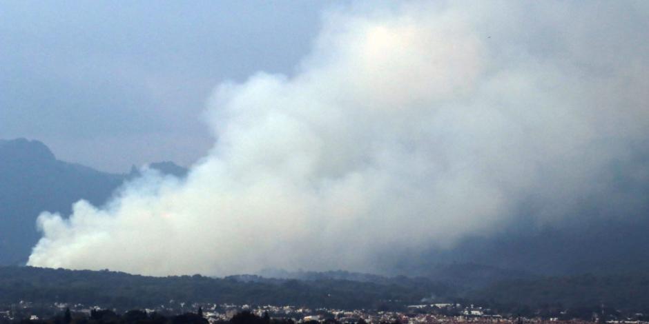 FOTOS: Continúan trabajos para controlar incendio en Cuernavaca