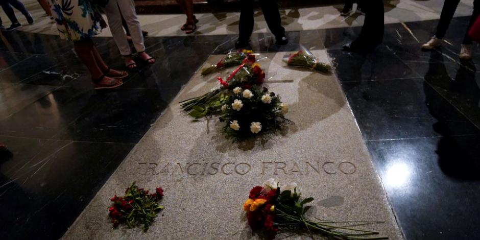 España prepara exhumación de Franco para el jueves