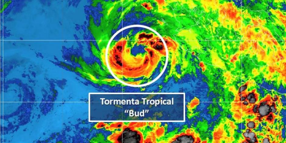 Pierde fuerza Bud y se convierte en tormenta tropical frente a costas de Jalisco