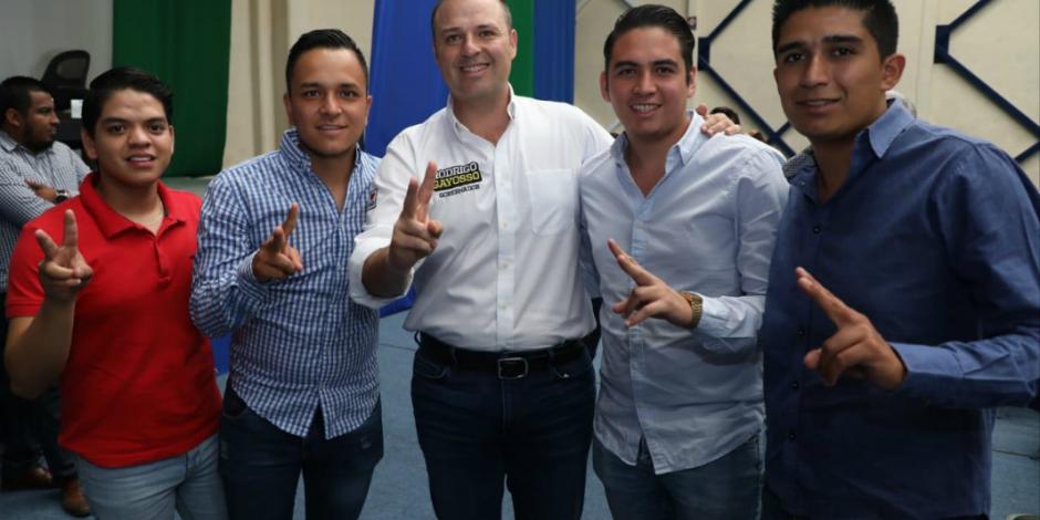 Se compromete Gayosso a apoyar a jóvenes emprendedores de Morelos