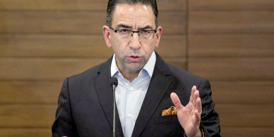 Lozano critica a AMLO por negarse a debate