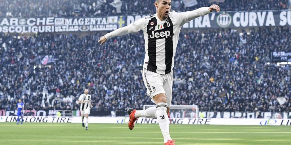 Doblete de Cristiano Ronaldo da triunfo, récord y liderato a la Juventus