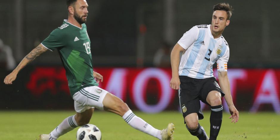 Argentina se impone ante México y lo derrota 2-0