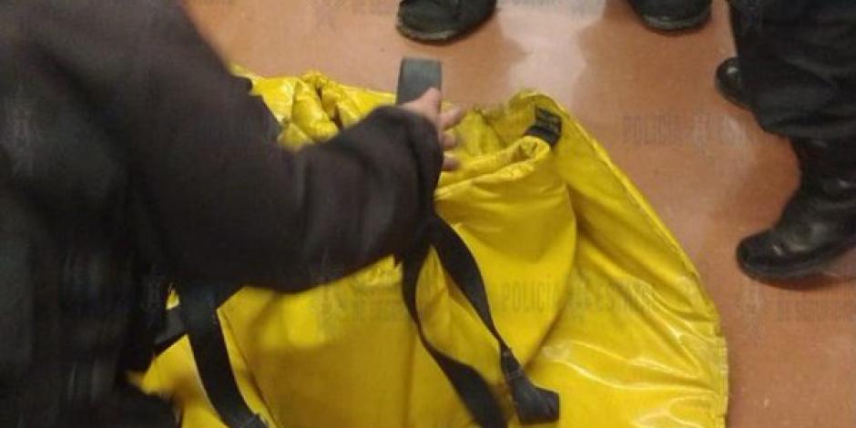Escuadrón antibombas desactiva artefacto explosivo en Walmart Aragón