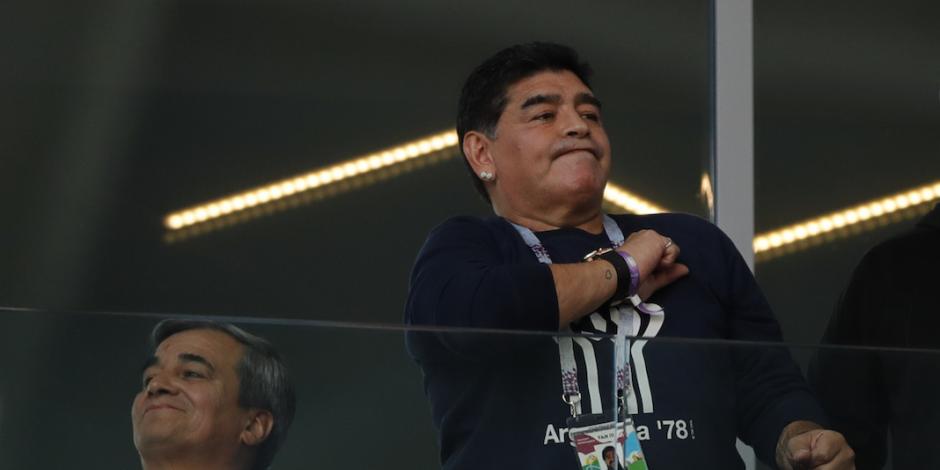 Después de críticas, ahora Maradona elogia al Tri