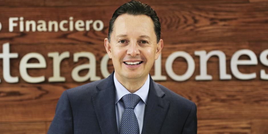 Director de Grupo Interacciones anuncia fusión con Banorte