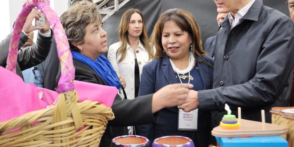 Alfredo del Mazo inaugura el Foro Mujer Emprendedora en Toluca