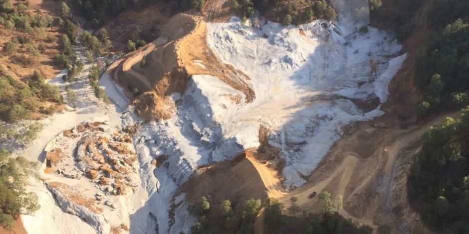 Deja un muerto y 7 desaparecidos estallido de presa en mina de Chihuahua