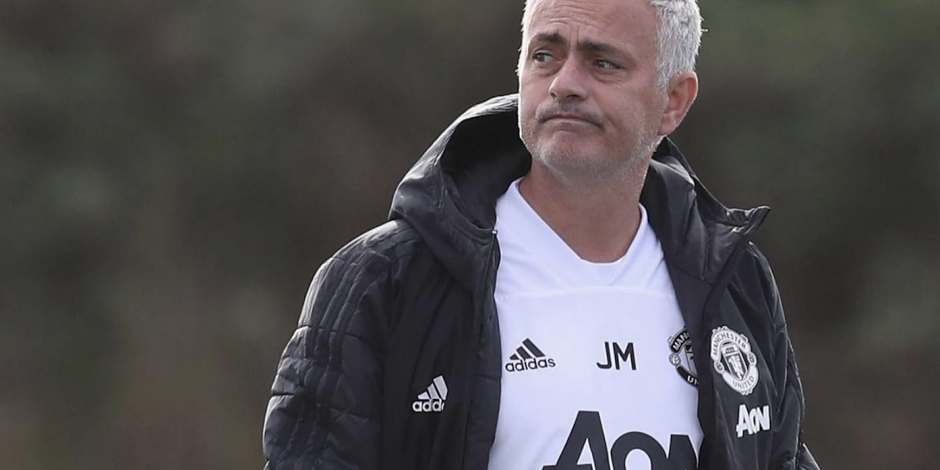 Manchester United despide al técnico Jose Mourinho