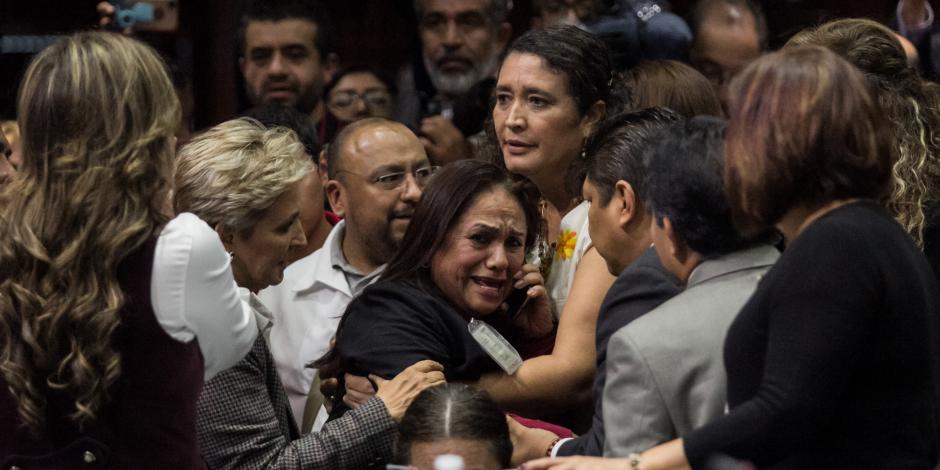 VIDEO: Asesinan a hija de diputada y suspenden sesión en San Lázaro