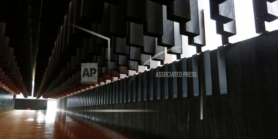 Honran con monumento en Alabama a 4 mil personas linchadas
