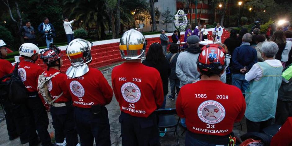 FOTOS: A 33 años, Tlatelolco recuerda a sus muertos