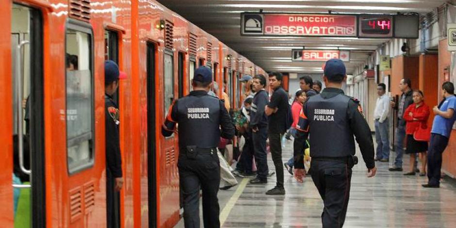 Gracias a denuncias arrestan a 3 por tocamientos indebidos en el Metro