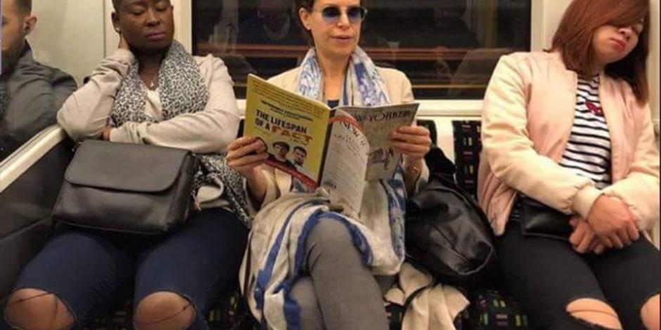 Reaparece Karime Macías viajando en Metro de Londres