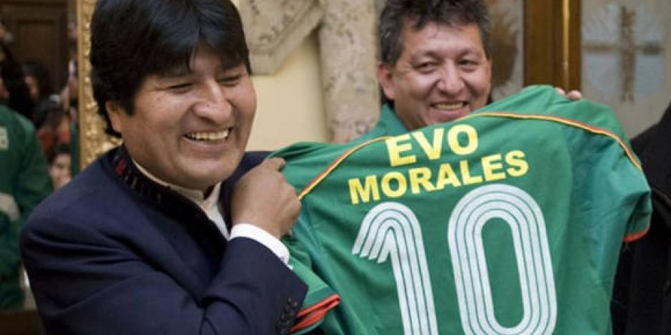 Evo Morales se comparó con Cristiano Ronaldo y Lionel Messi