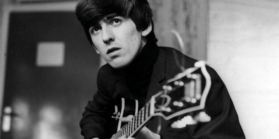 En venta, la guitarra tocada en el último concierto de The Beatles