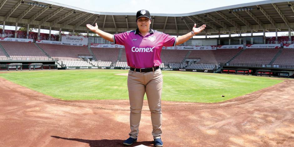 Luz Gordoa imparte justicia en el beisbol