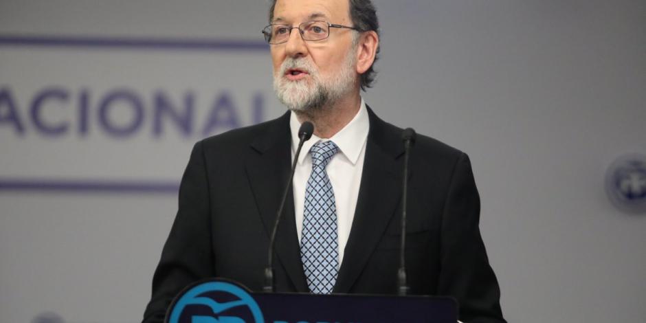 VIDEO: Por escándalo de corrupción, Rajoy renuncia como líder del PP
