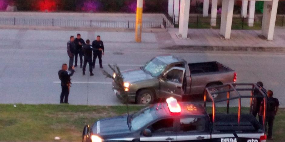 Asesinan a balazos a jefe de la Policía de León mientras conducía