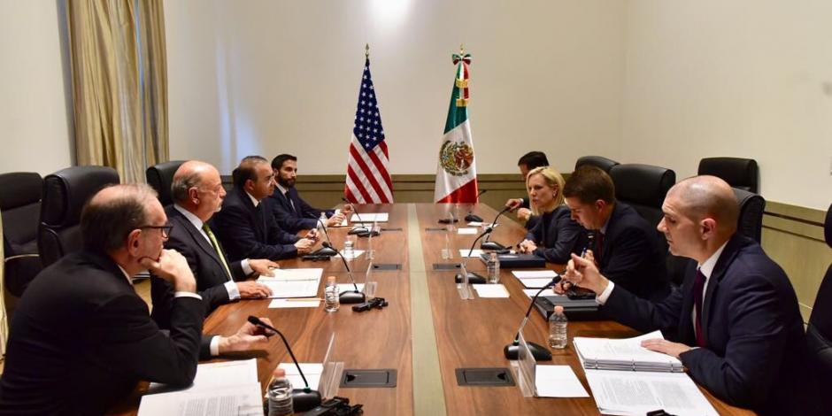 Acuerdan México y EU mantener diálogo en la actual administración