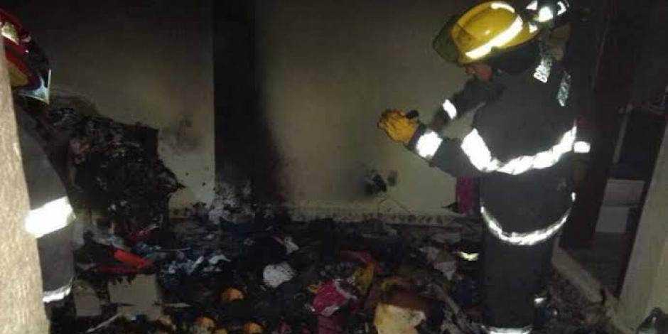 Mueren 7 niños al incendiarse su casa en Iztapalapa