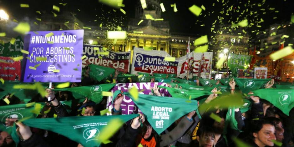 Rechaza Senado legalizar aborto en Argentina
