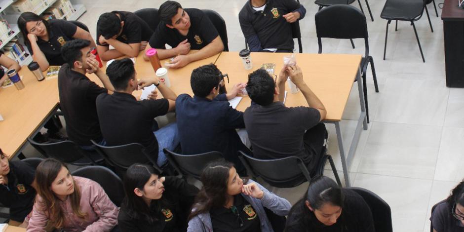 34% de los alumnos en México no comprende lo que leen, revela estudio